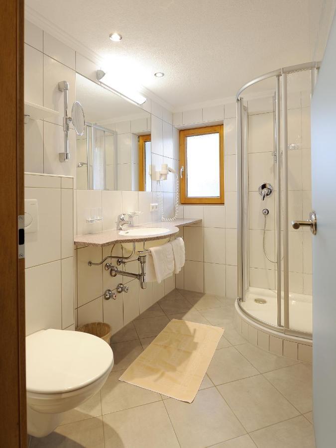 Hotel Maria Theresia Ischgl Ngoại thất bức ảnh