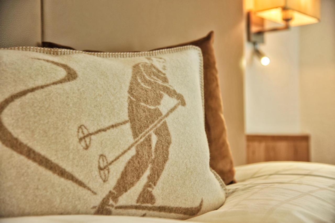 Hotel Maria Theresia Ischgl Ngoại thất bức ảnh